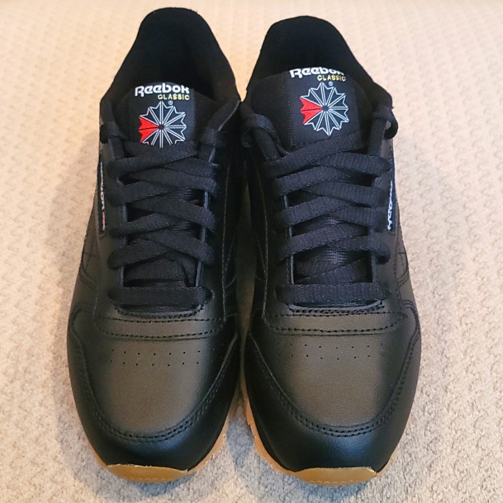 NWOB Reebok Classic - Picture 2 of 8